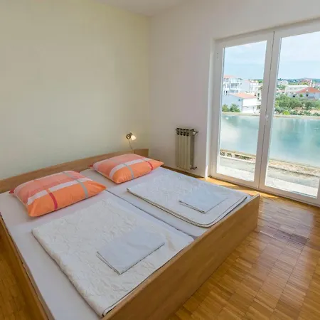 Jelka Apartment Primosten
